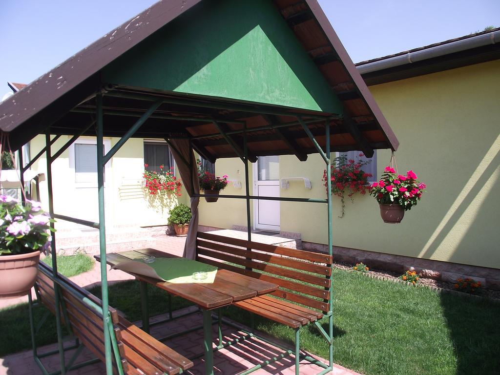 Apartman Kaszas Garden Mosonmagyaróvár 외부 사진