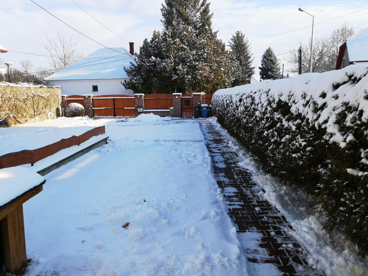 Apartman Kaszas Garden Mosonmagyaróvár 외부 사진